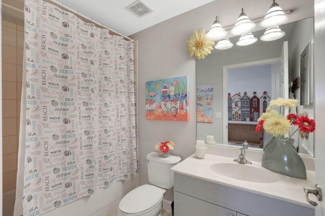 6864 Ascot Dr #102, Naples, FL 34113