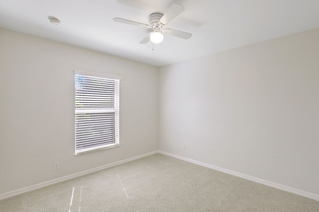 846 SW 31st Terrace, Cape Coral, FL 33914