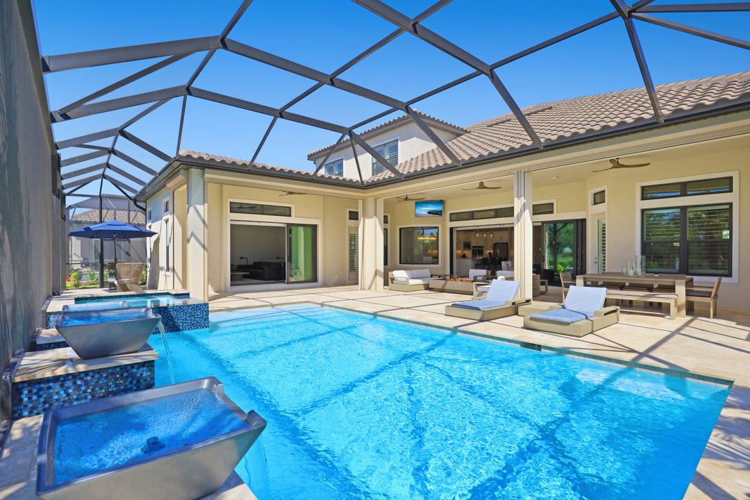 9328 Tulipano Ter, Naples, FL 34119