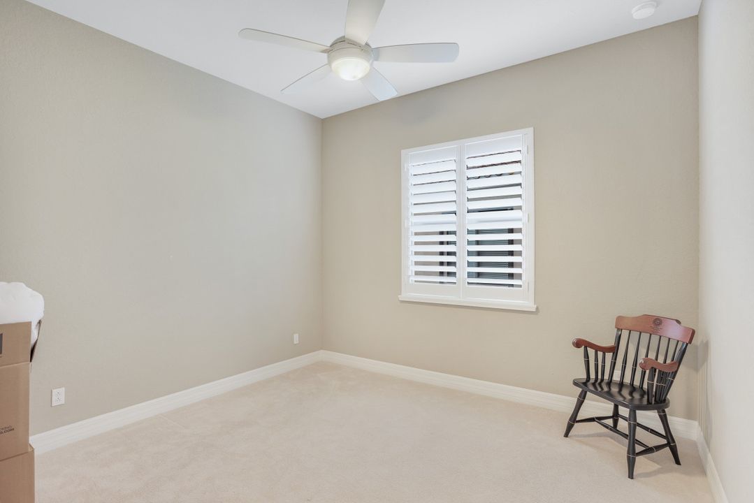 11516 Stonecreek Cir, Fort Myers, FL 33913