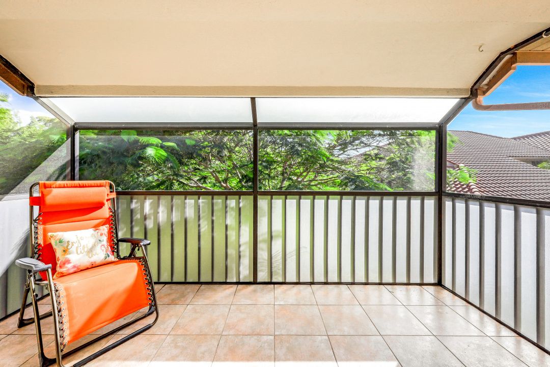 78 Bennington Dr  #Bldg8 #5, Naples, FL 34104