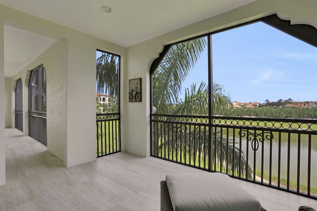 16437 Carrara Way #202, Naples, FL 34110