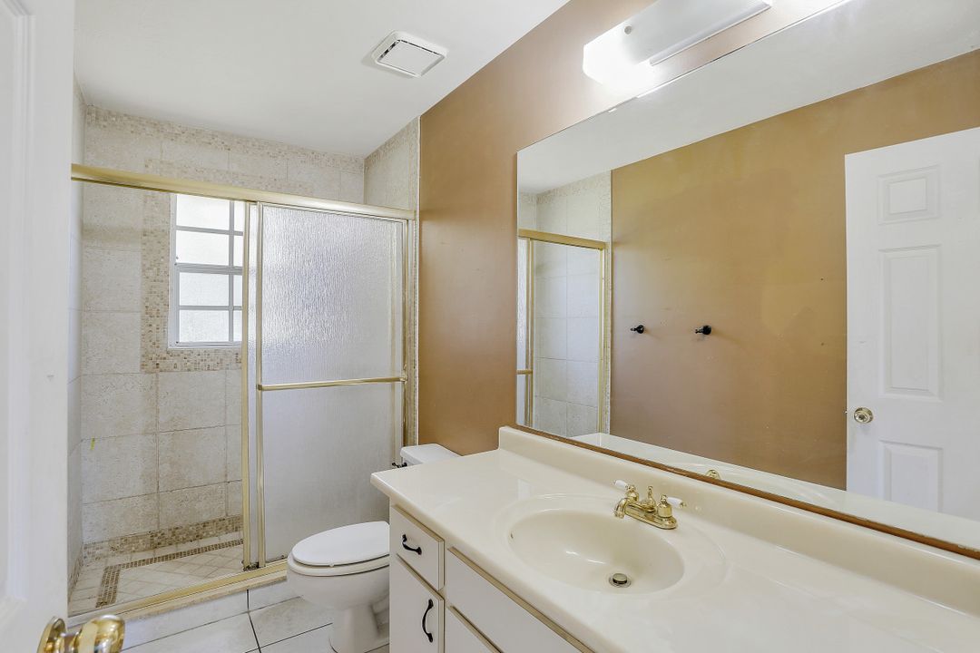 4416 27th Ct SW, Naples, FL 34116