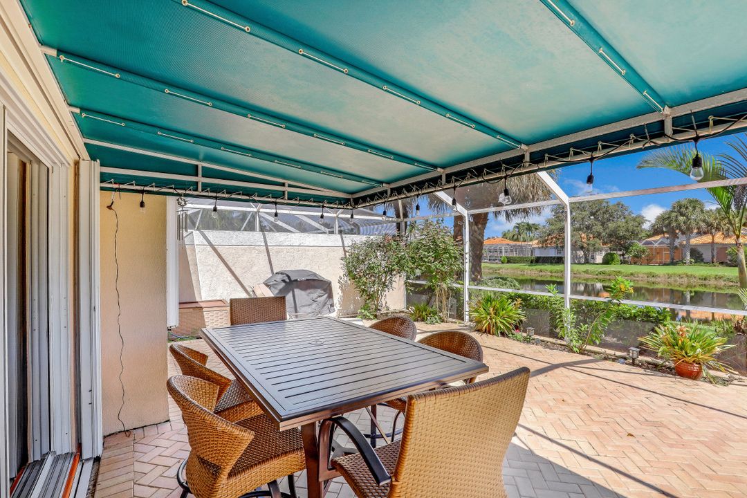 3687 El Segundo Ct, Naples, FL 34109