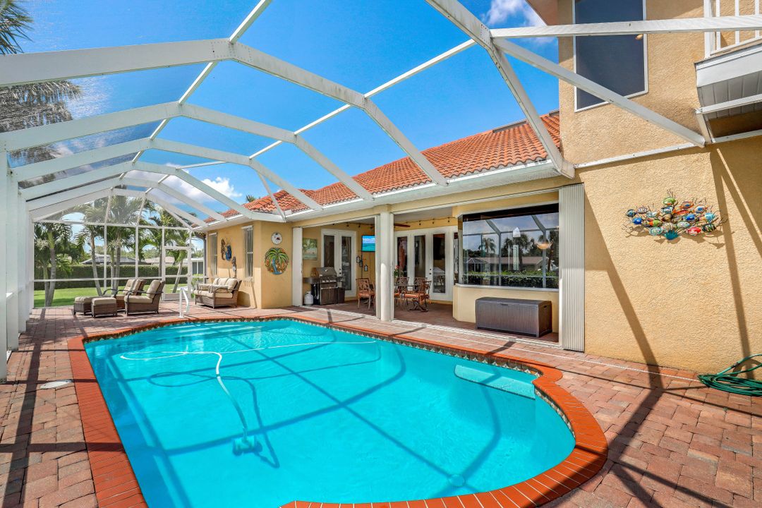 5267 Tiffany Ct, Cape Coral, FL 33904