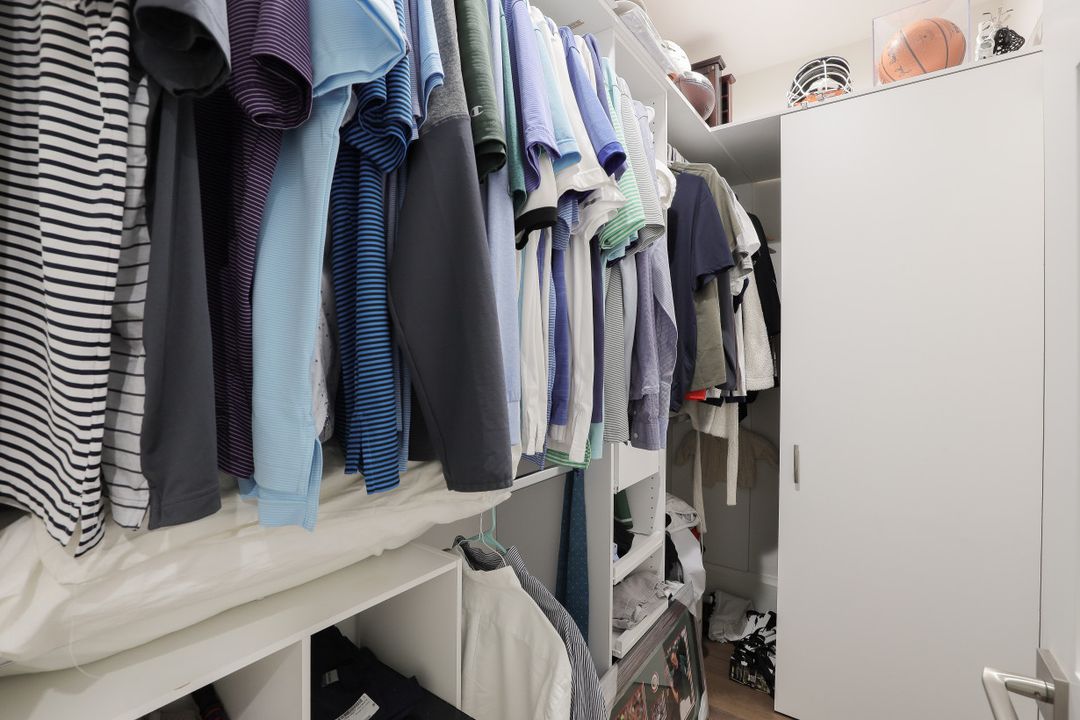 4501 Silver Fox Dr, Naples, FL 34119