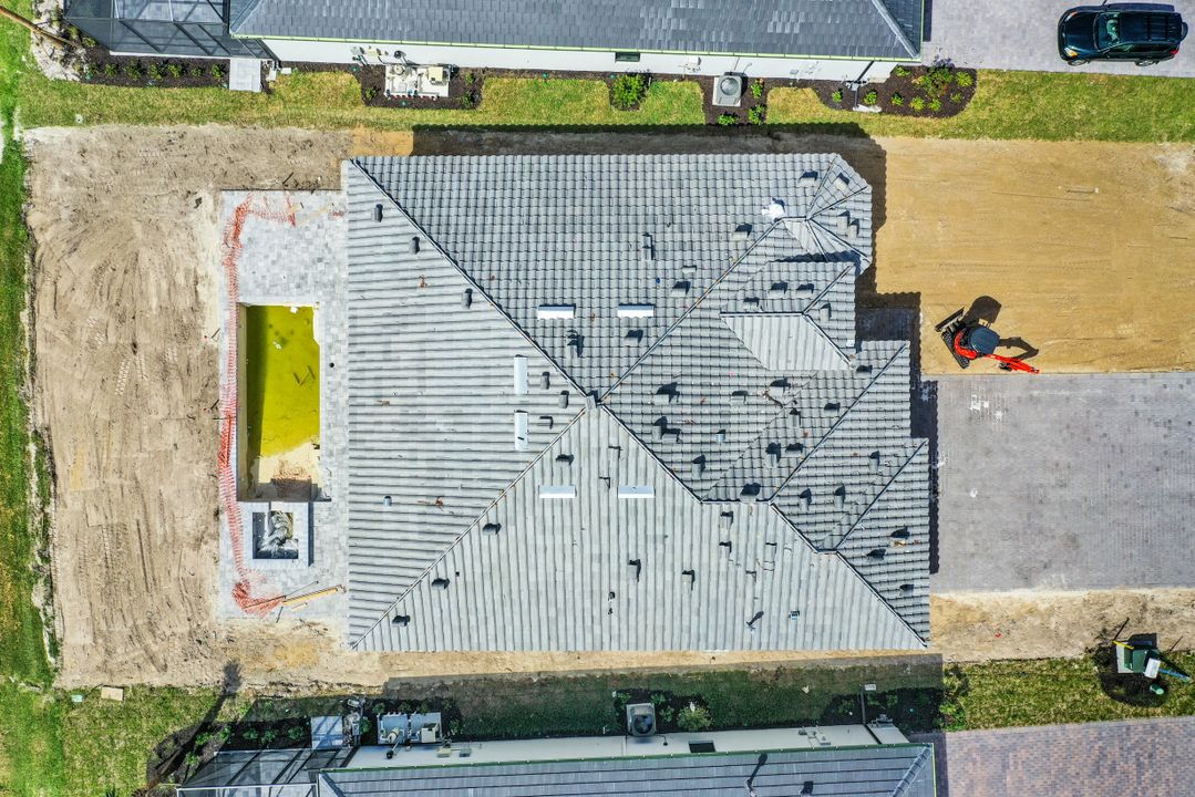 20048 Hartford Blvd, Estero, FL 33928