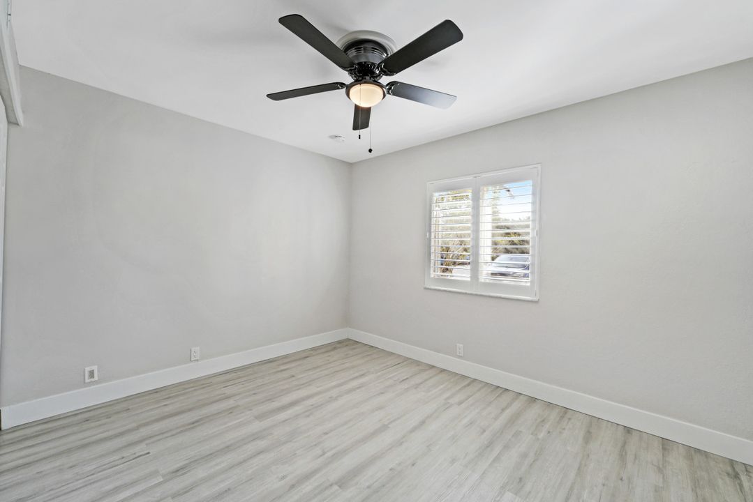 7797 Esmeralda Way #K-102, Naples, FL 34109