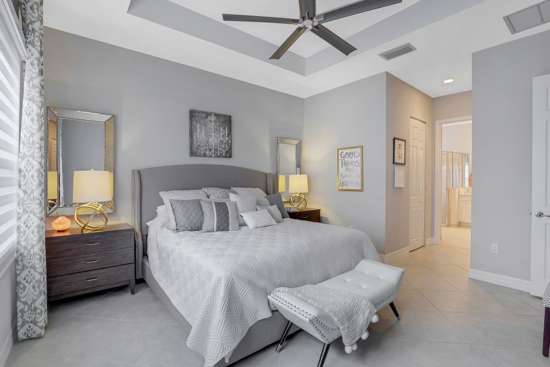 13486 Sumter Ln, Naples, FL 34109