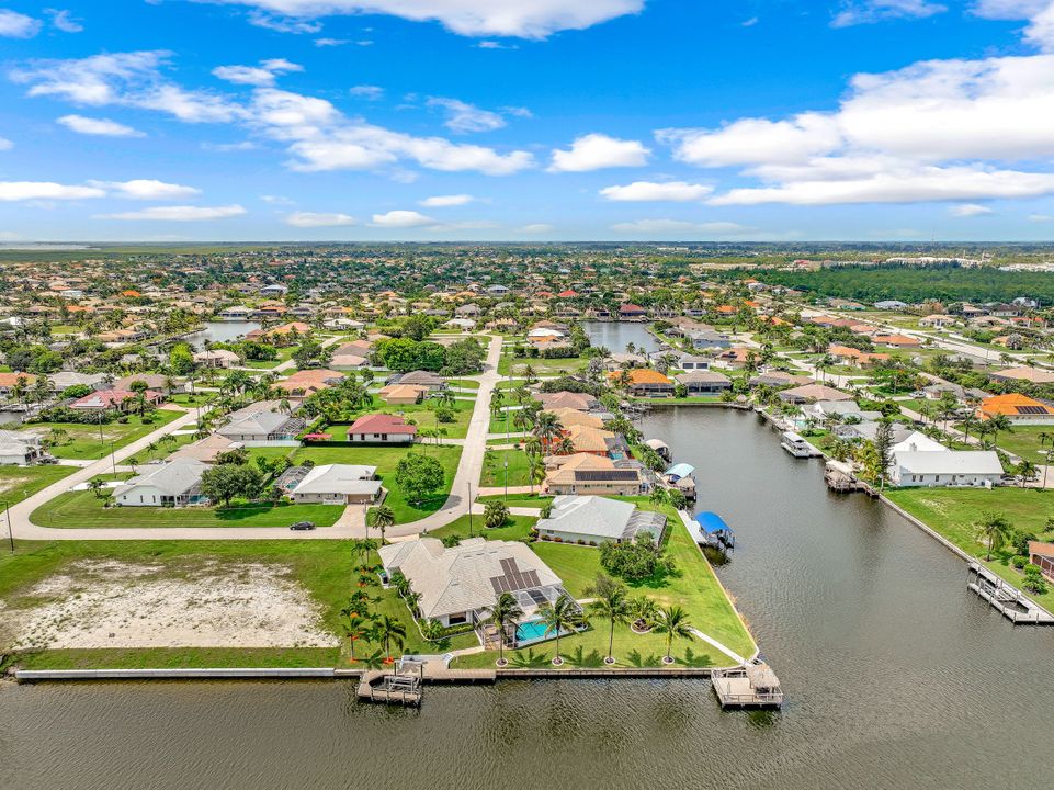 2538 SW 40th Terrace, Cape Coral, FL 33914