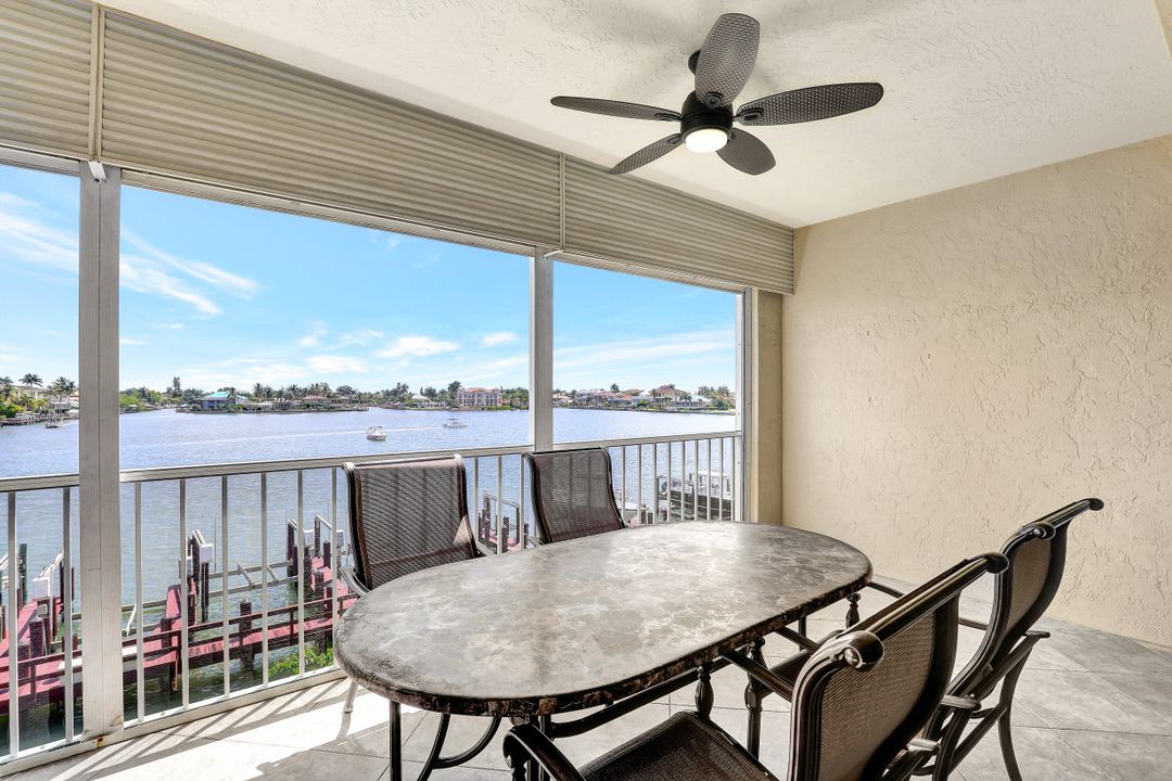 9700 Gulf Shore Dr #202, Naples, FL 34108