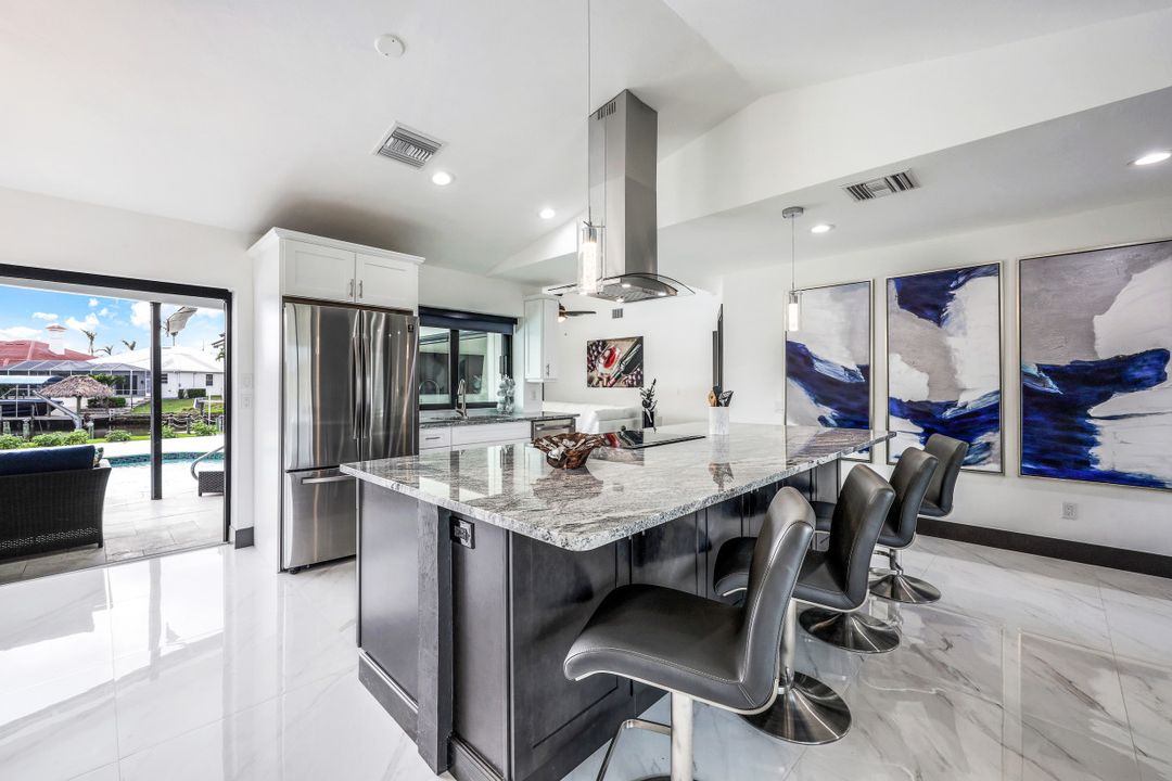 5501 Chiquita Blvd S, Cape Coral, FL 33914