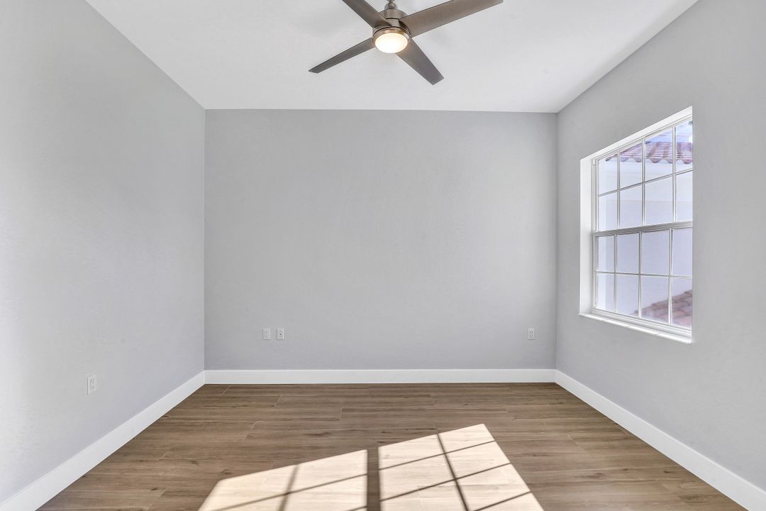 9053 Cascada Way #201, Naples, FL 34114