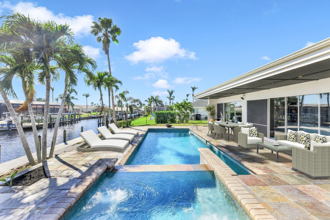 1004 Wittman Dr, Fort Myers, FL 33919