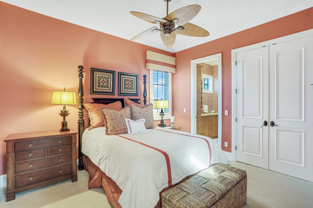 4907 Pelican Blvd, Cape Coral, FL 33914