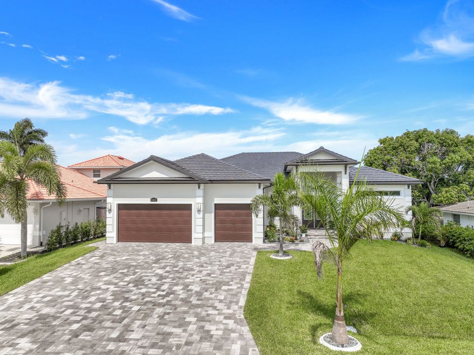 5332 Malibu Ct, Cape Coral, FL 33904