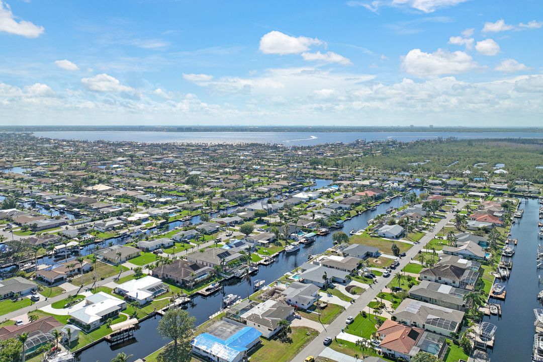 5243 SW 3rd Ave, Cape Coral, FL 33914