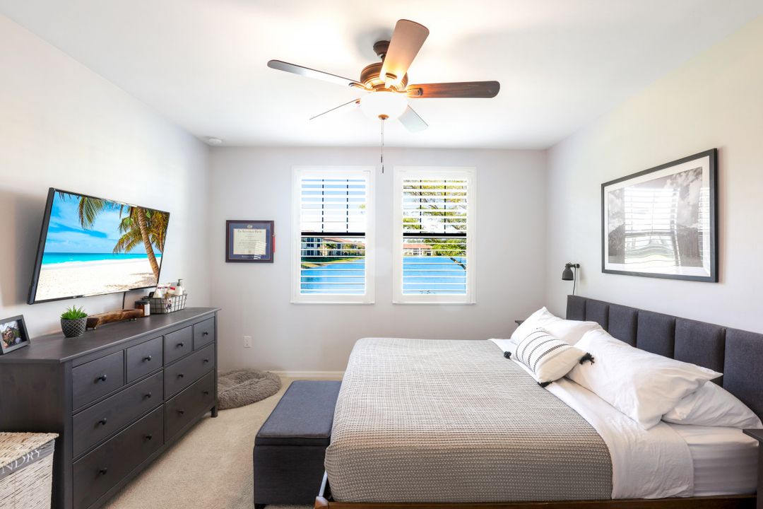 15126 Palmer Lake Cir #103, Naples, FL 34109