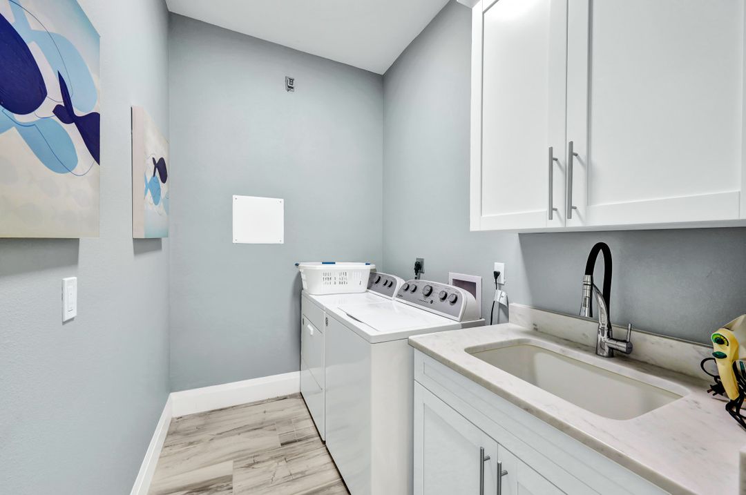 214 NW 32nd Pl, Cape Coral, FL 33993