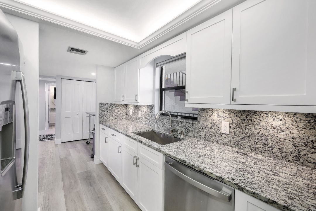 838 W Elkcam Cir #303, Marco Island, FL 34145