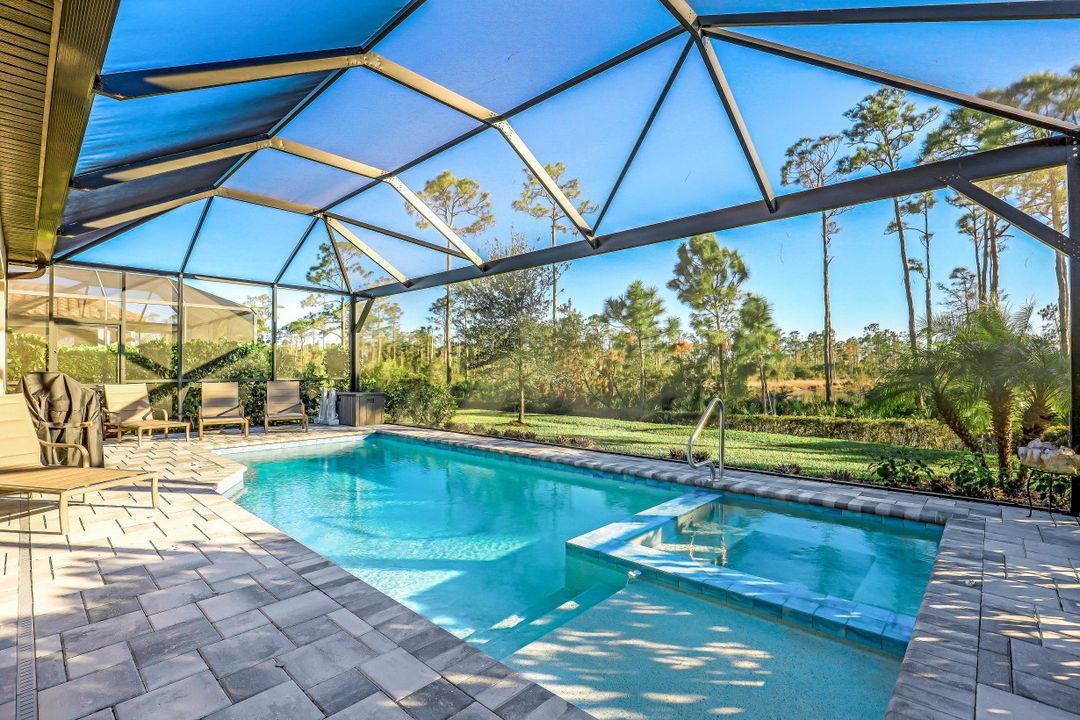 19693 Estero Pointe Ln, Fort Myers, FL 33908