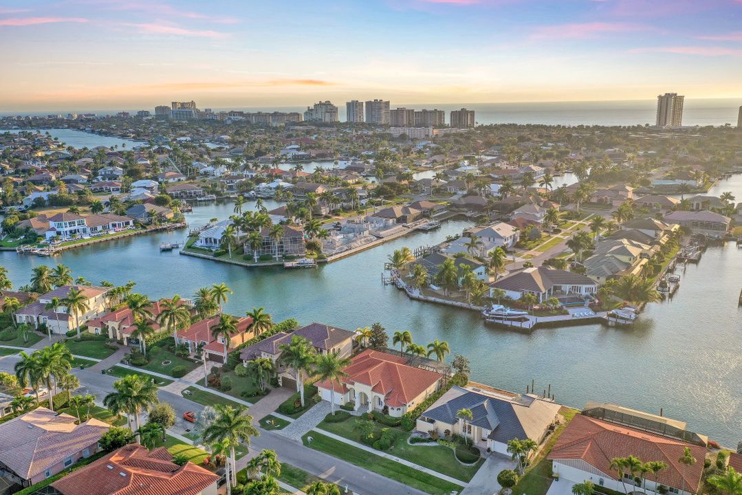 268 Edgewater Ct, Marco Island, FL 34145