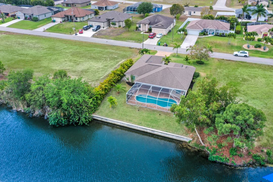1723 SW 31st Ln, Cape Coral, FL 33914