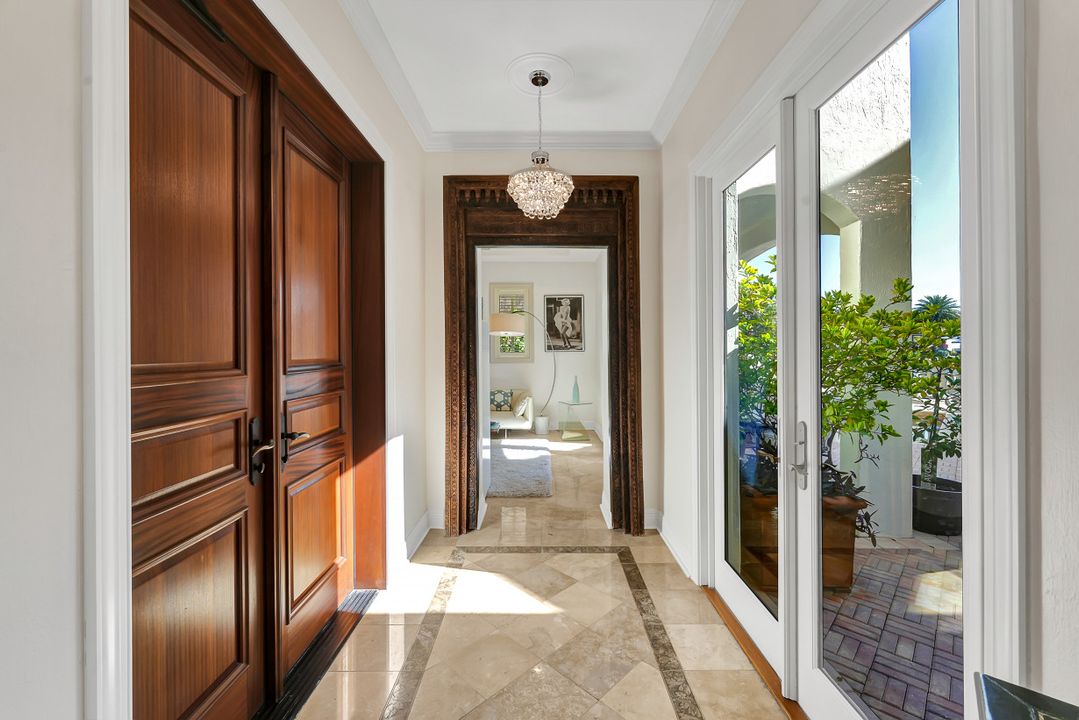 16653 Toscana Cir #701, Naples, FL 34110