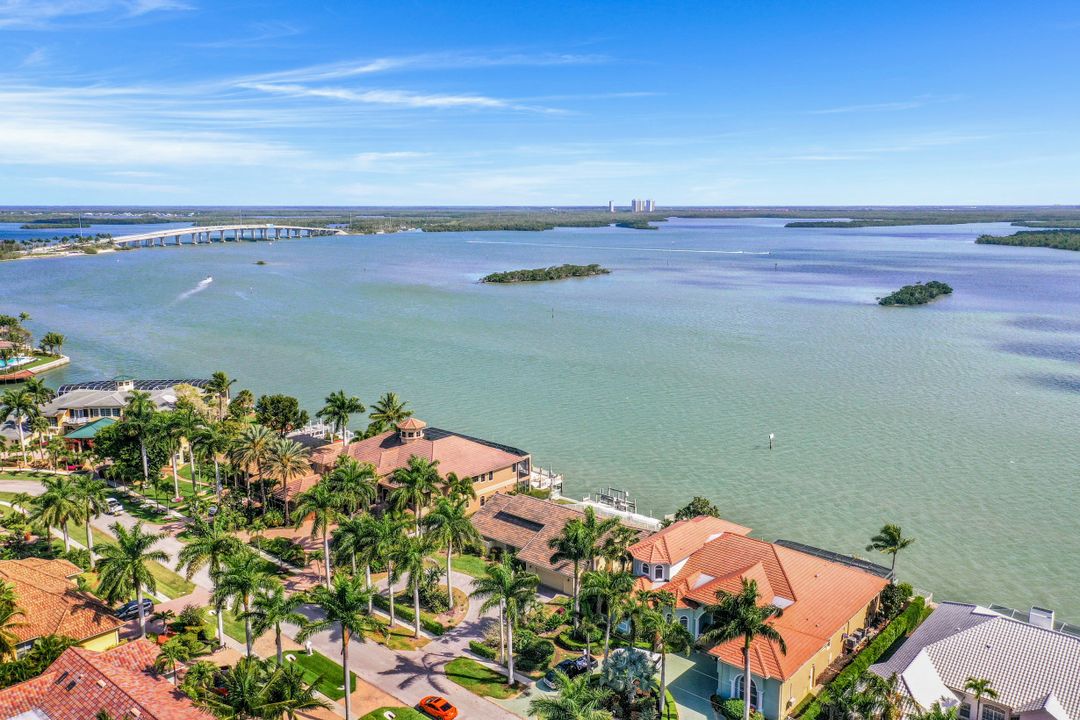 471 Pepperwood Ct, Marco Island, FL 34145