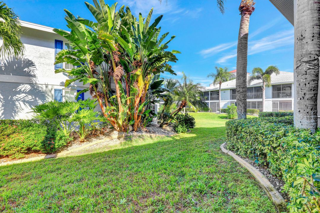 651 W Elkcam Cir #813, Marco Island, FL 34145