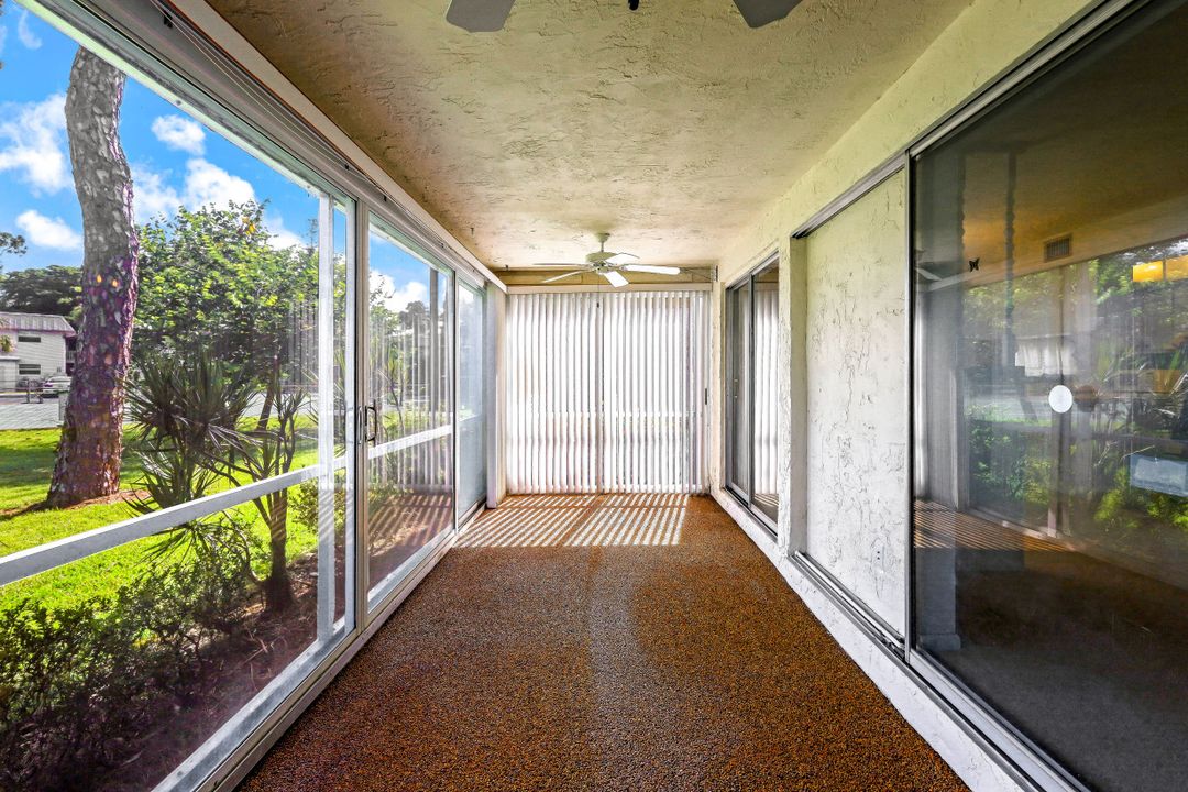 1549 Sandpiper St #39, Naples, FL 34102