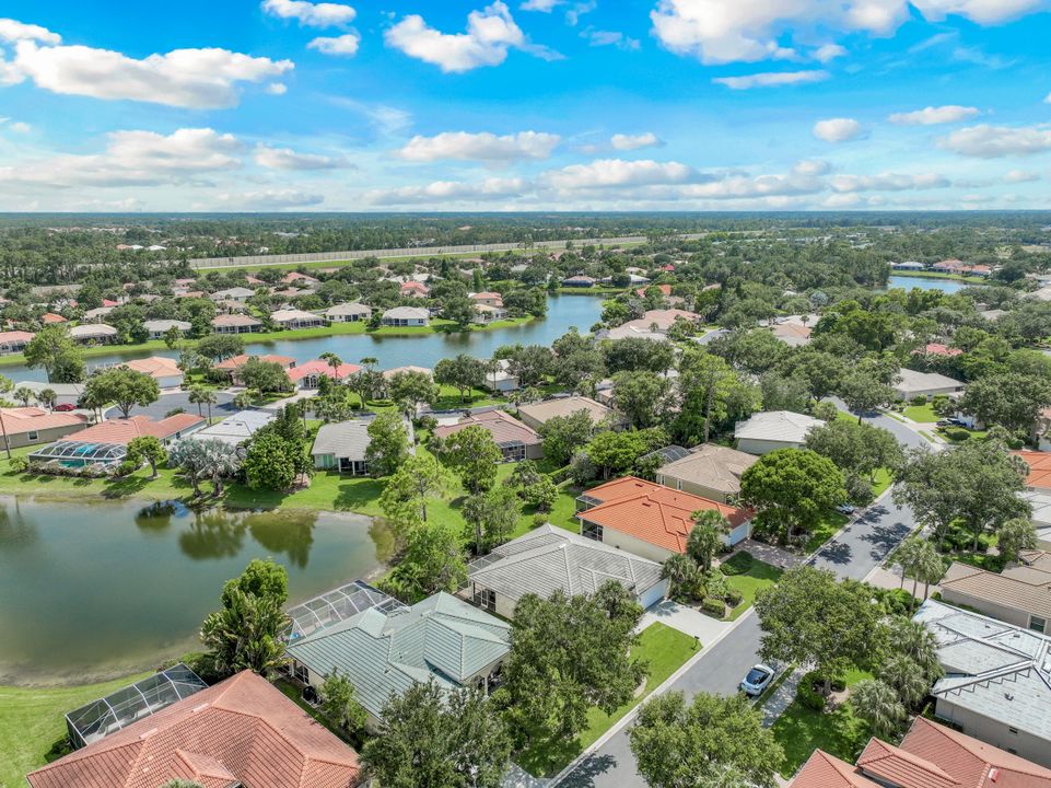 3738 Recreation Ln, Naples, FL 34116