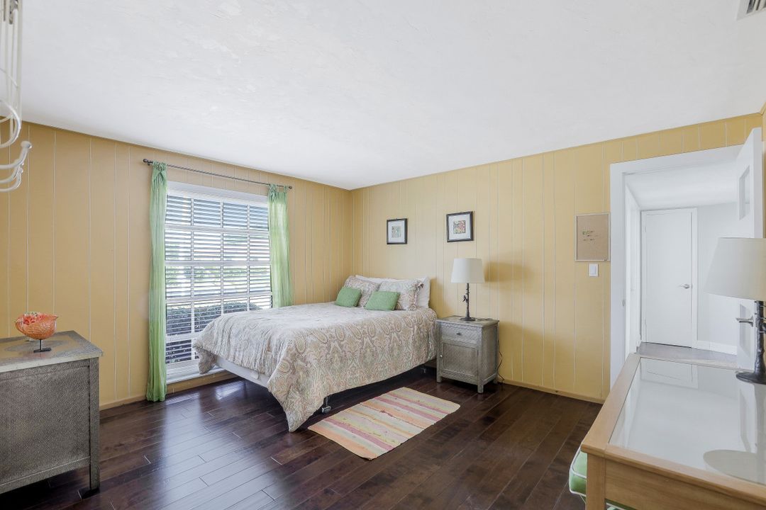 216 Shadowridge Ct, Marco Island, FL 34145