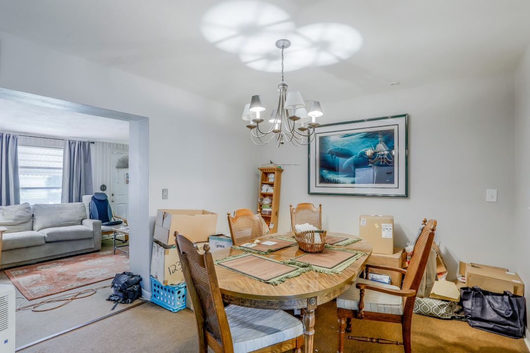 5310 Bayview Ct, Cape Coral, FL 33904