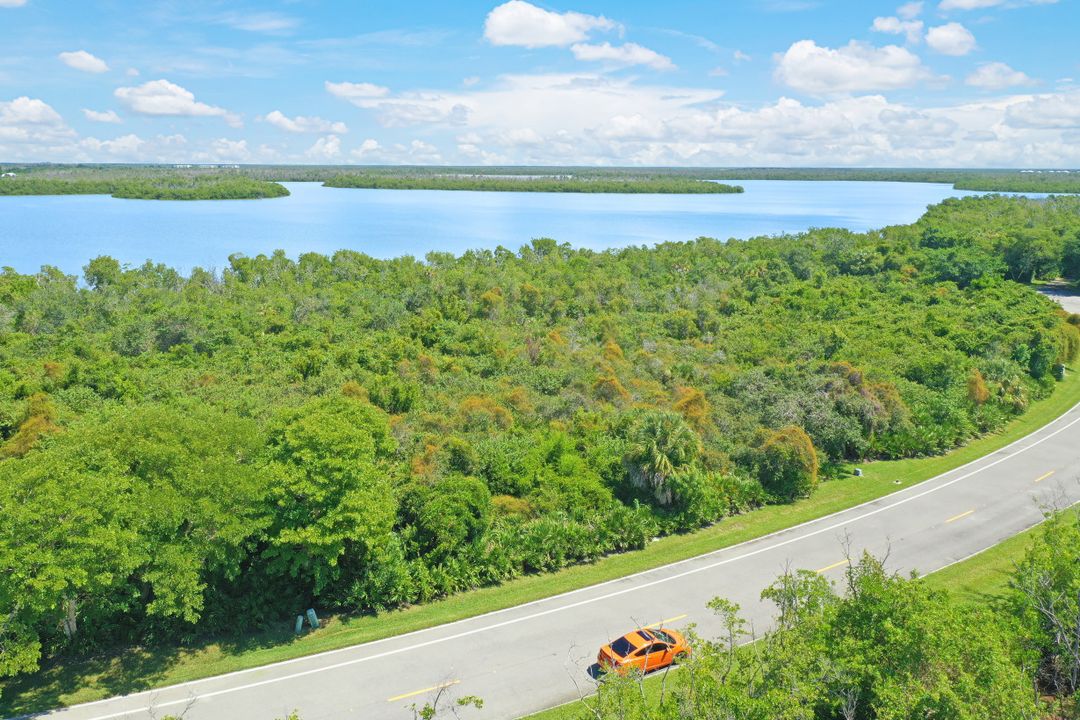 1017 Blue Hill Creek Dr, Marco Island, FL 34145