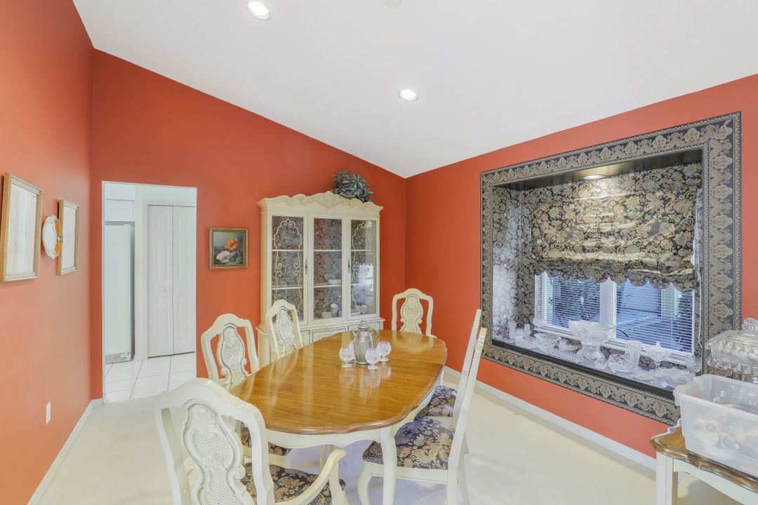 11708 Longshore Way W, Naples, FL 34119