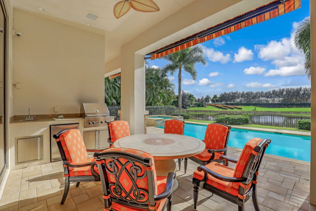 16671 Pistoia Way, Naples, FL 34110