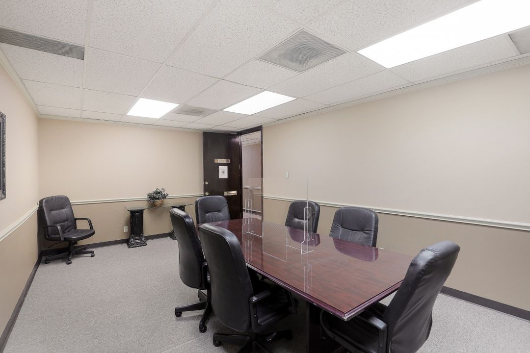 4625 North Fwy, Houston, TX 77022