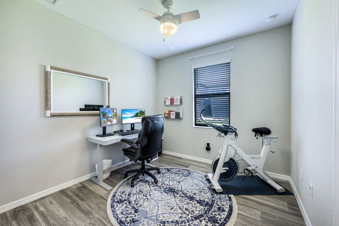 19835 Beechcrest Pl, Estero, FL 33928