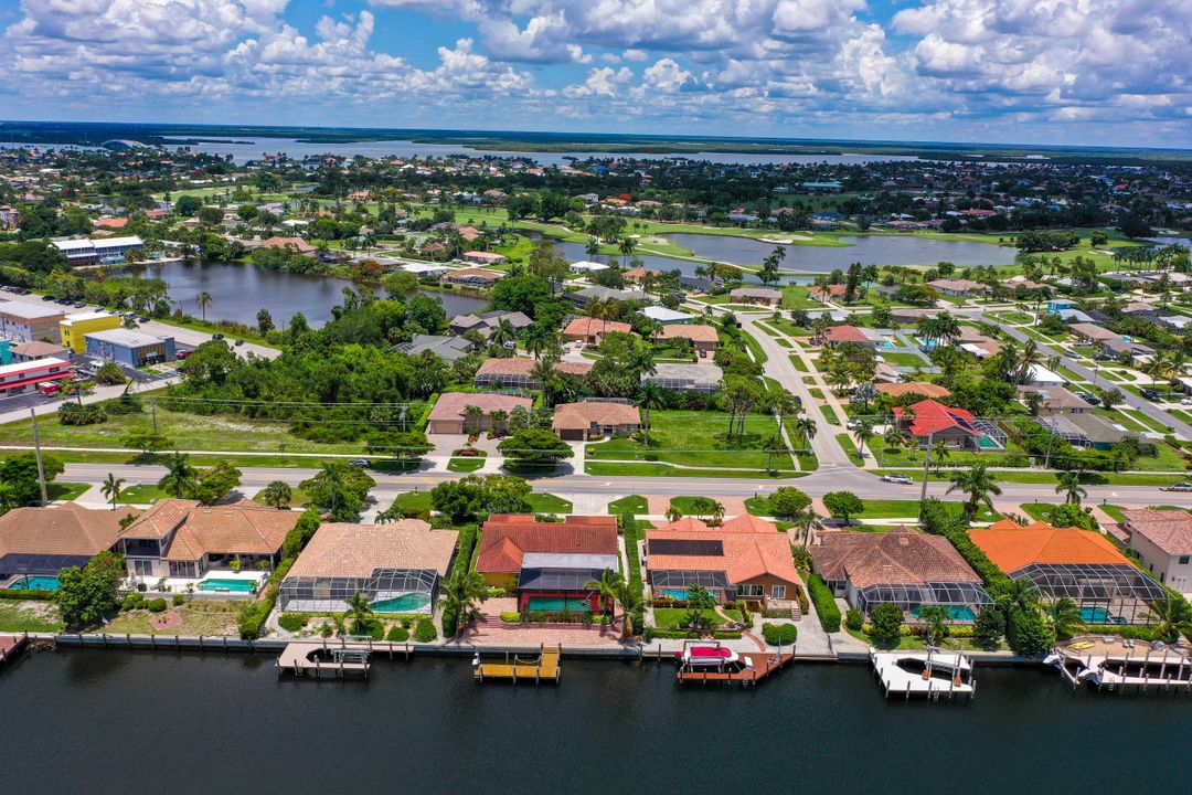 362 Bald Eagle Dr, Marco Island, FL 34145