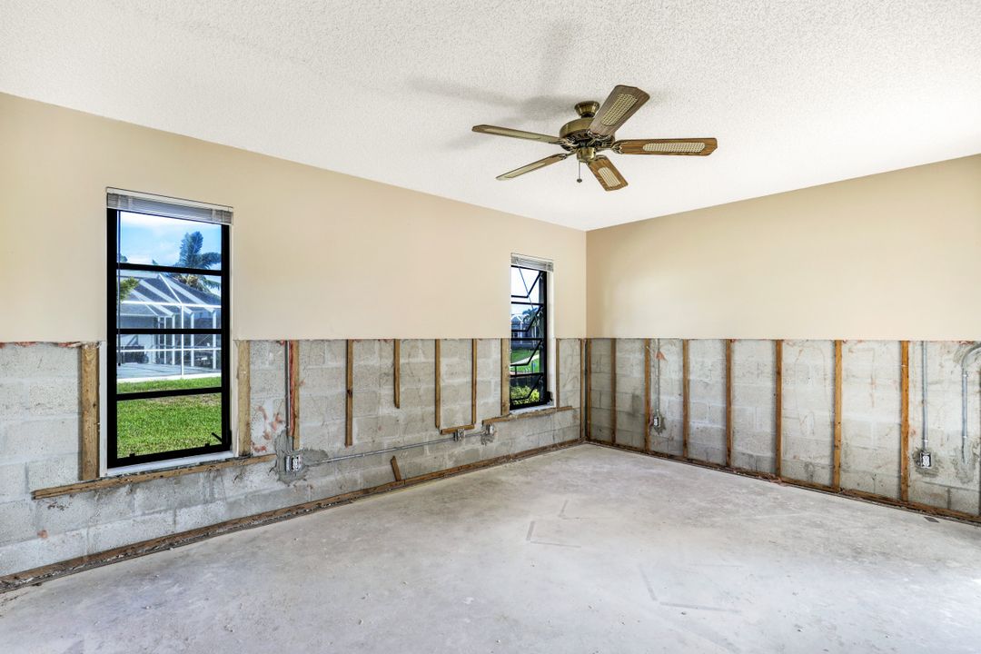 20637 Porthole Ct, Estero, FL 33928