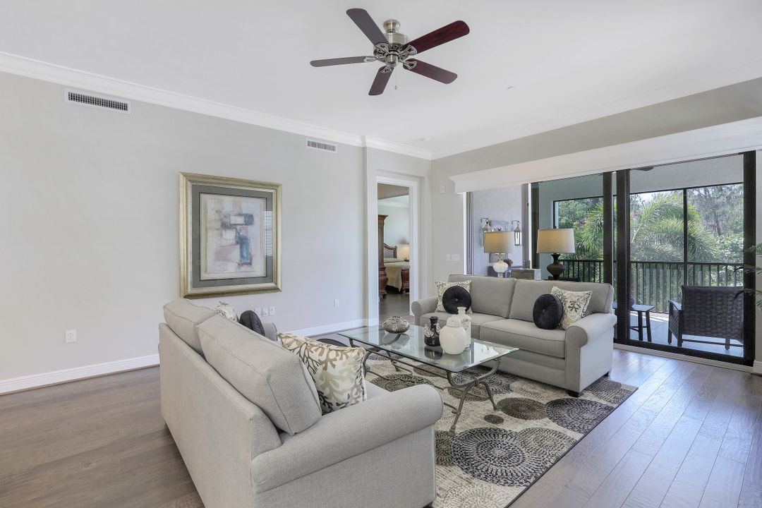 16386 Viansa Wy #102, Naples, FL 34110