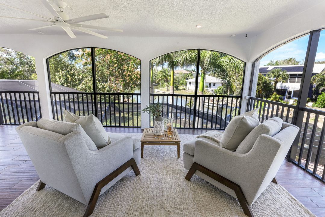 2631 Shoreview Dr, Naples, FL 34112