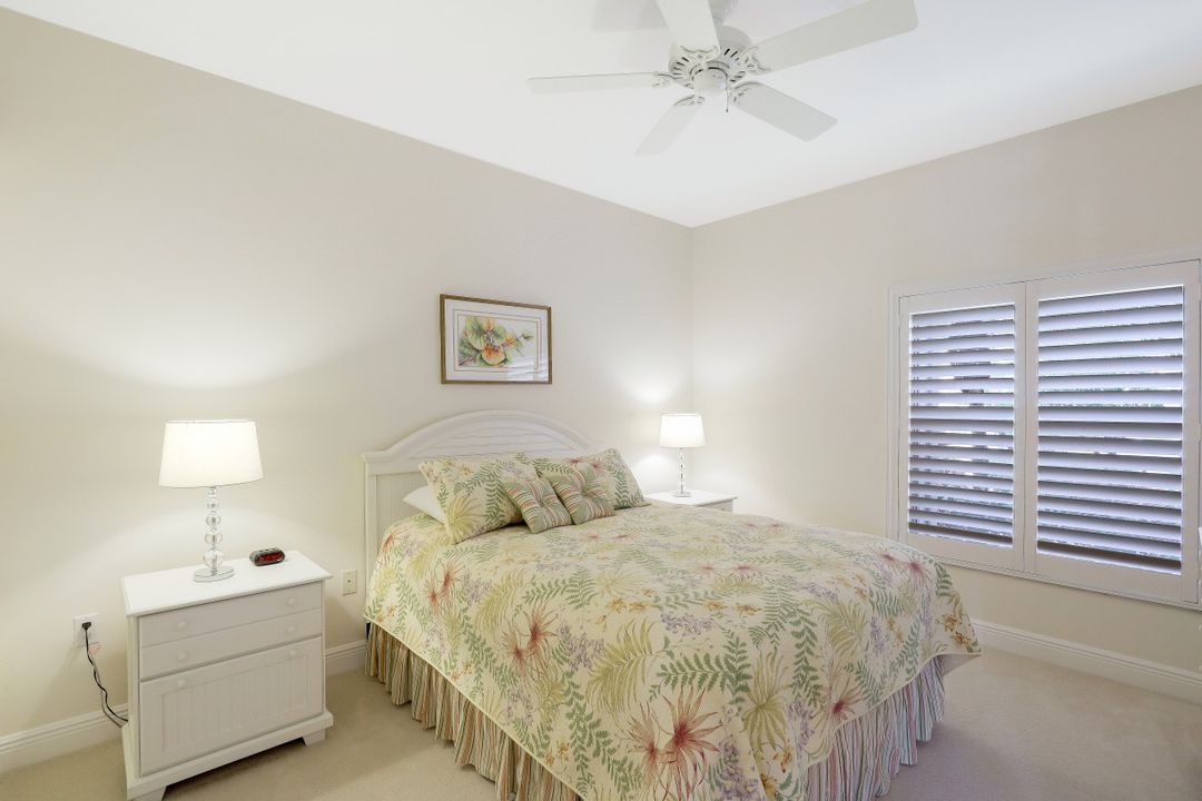 5230 Birmingham Dr #101, Naples, FL 34110