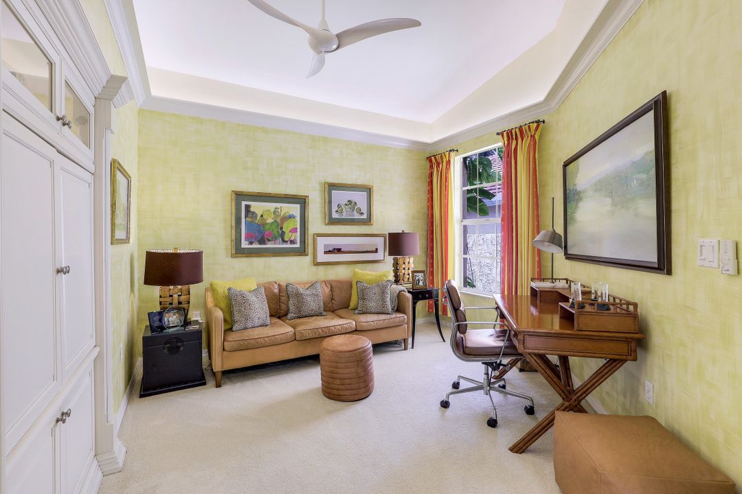 2180 Paget Cir, Naples, FL 34112