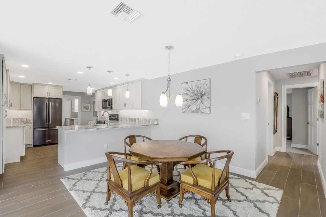 166 Hollyhock Ct, Marco Island, FL 34145