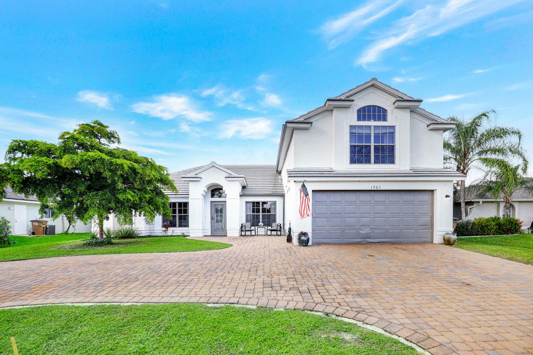 1905 SW 51st Terrace, Cape Coral, FL 33914