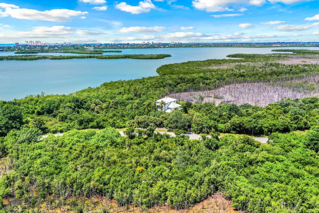 828 Whiskey Creek Dr, Marco Island, FL 34145