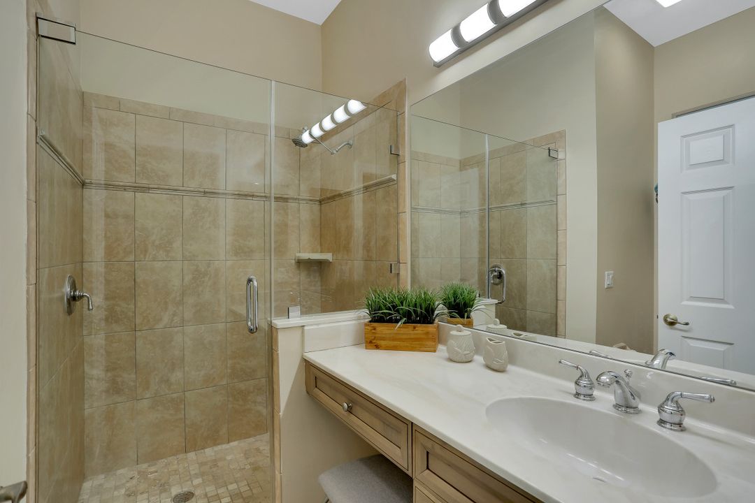 8763 Coastline Ct #201, Naples, FL 34120