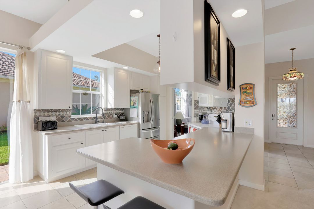 28627 Wahoo Dr, Bonita Springs, FL 34135